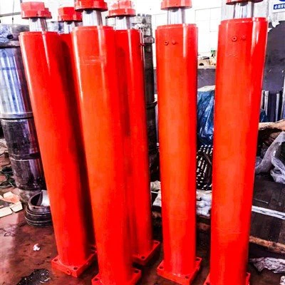 Zgrabite hidraulični cilindar